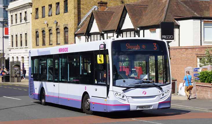 First Berkshire Alexander Deniis Enviro200 44567